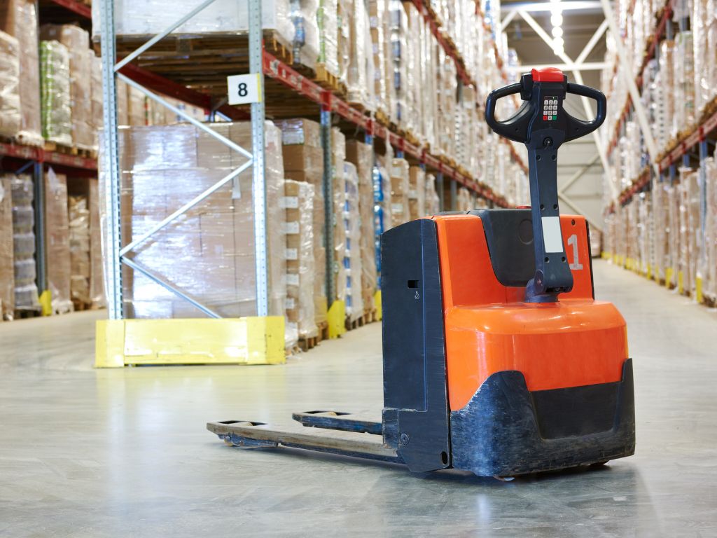 Precio de comprar transpaleta eléctrica